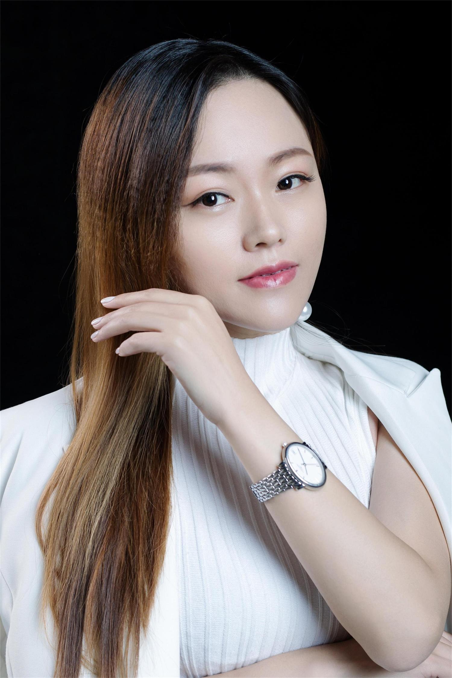 周丽老师