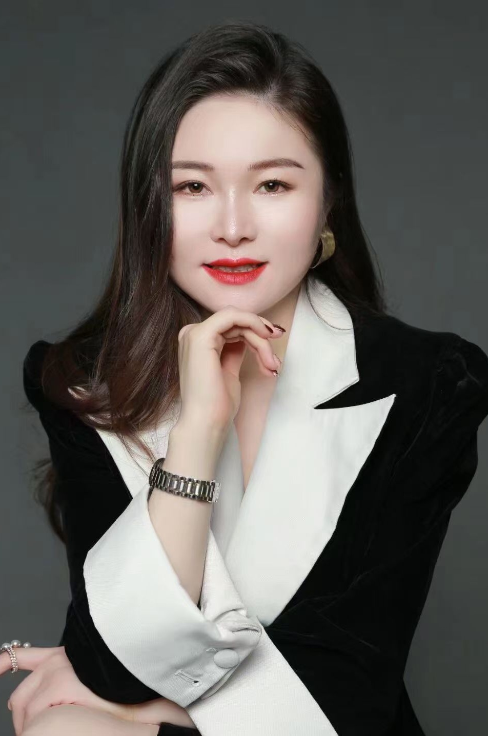 欧阳云倩老师