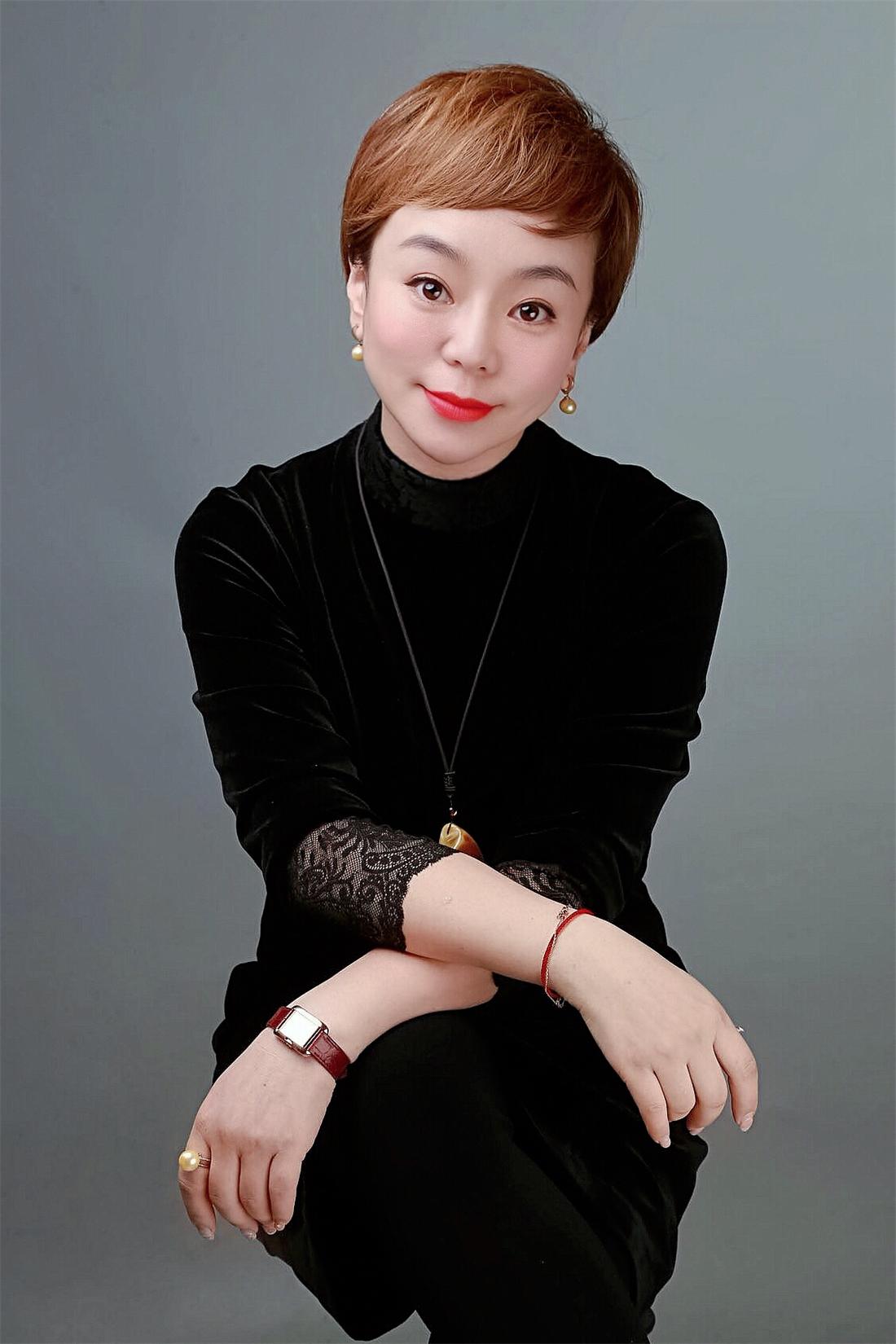 婕西老师