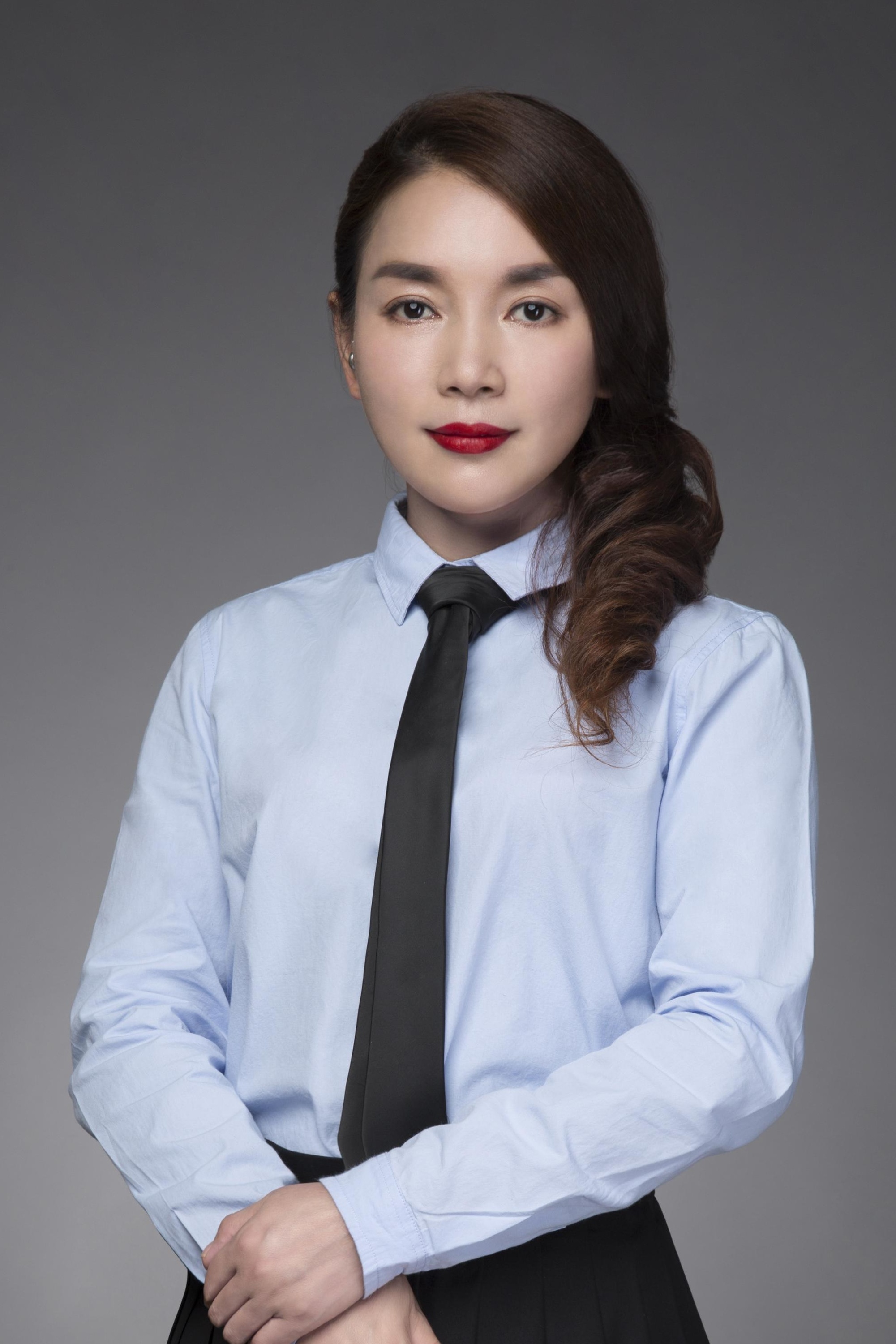 【纹绣名师专访】纹绣艺术家阿涛老师：二十九载以绘画之心雕琢眉眼唇，定制美效定义东方神韵