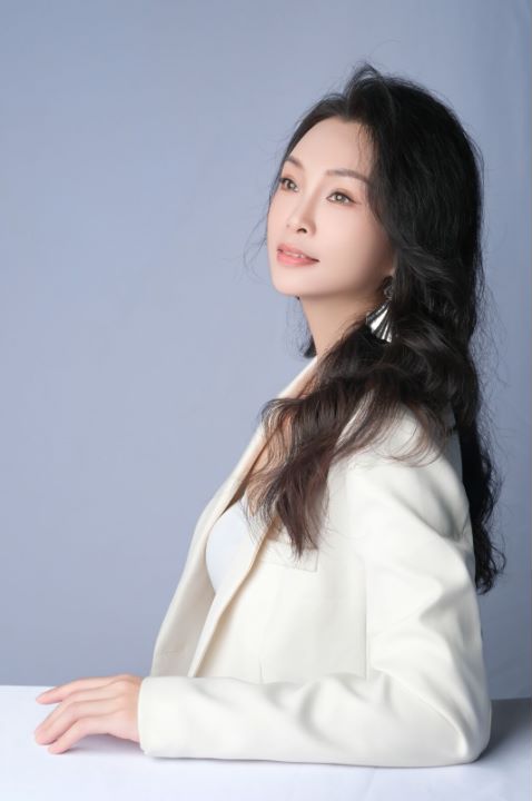 三亚纹绣师—婧希老师